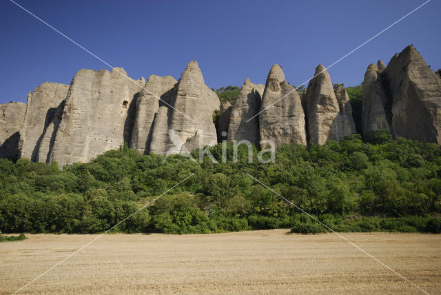 Les Rochers des Mées