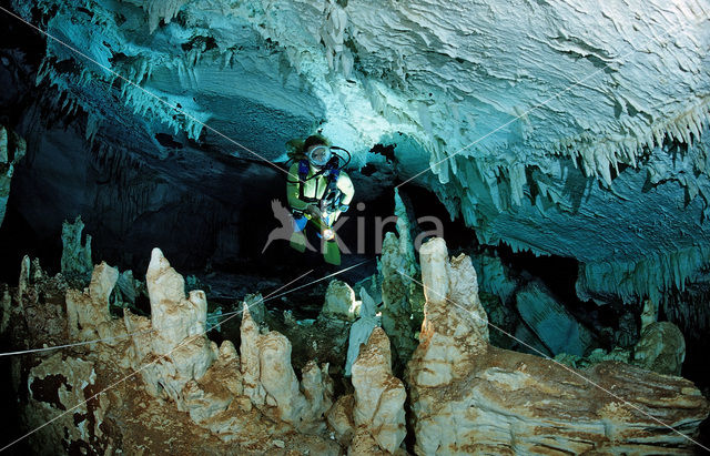 Cueva Taina