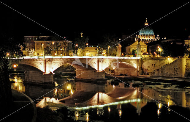 Ponte Vittorio Emmanuel II