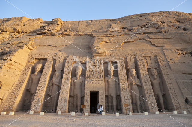 Tempel van Hathor en Nefertari