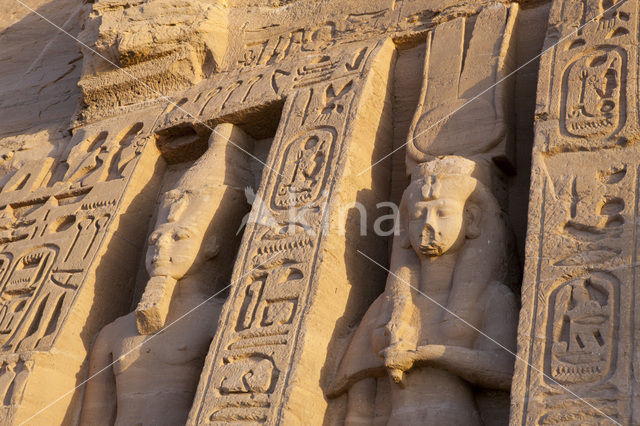 Tempel van Hathor en Nefertari