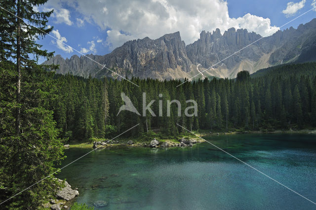 Lago di Carezza