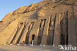 Tempel van Hathor en Nefertari